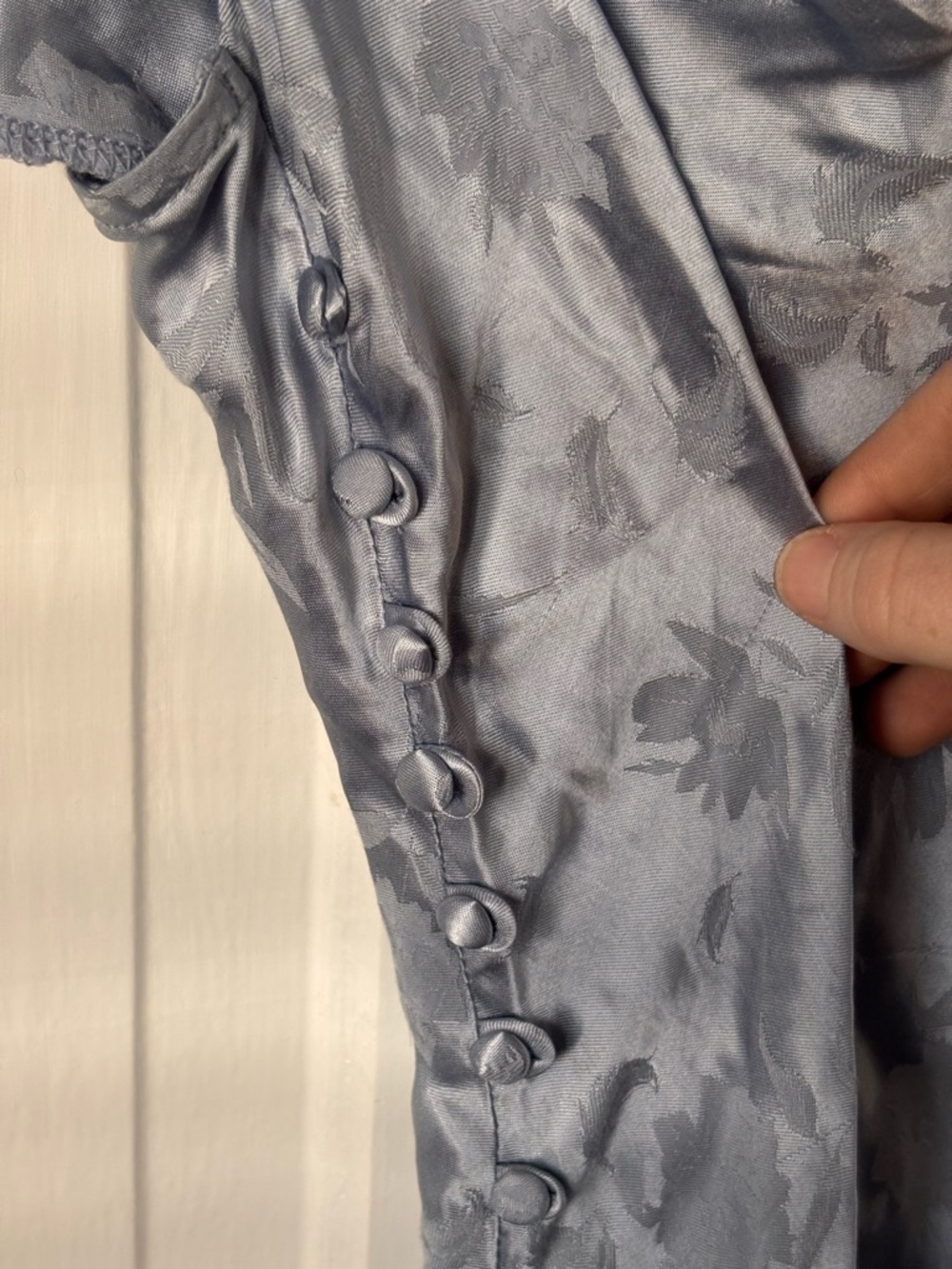 Lulu’s Blue Satin Jacquard Floral Slip Mid Dress Size M - Picture 10 of 12